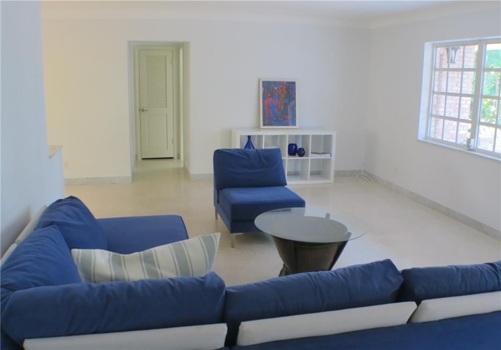 DOLPHIN ISLES - Residential