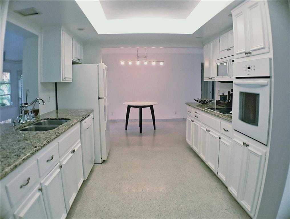 DOLPHIN ISLES - Residential