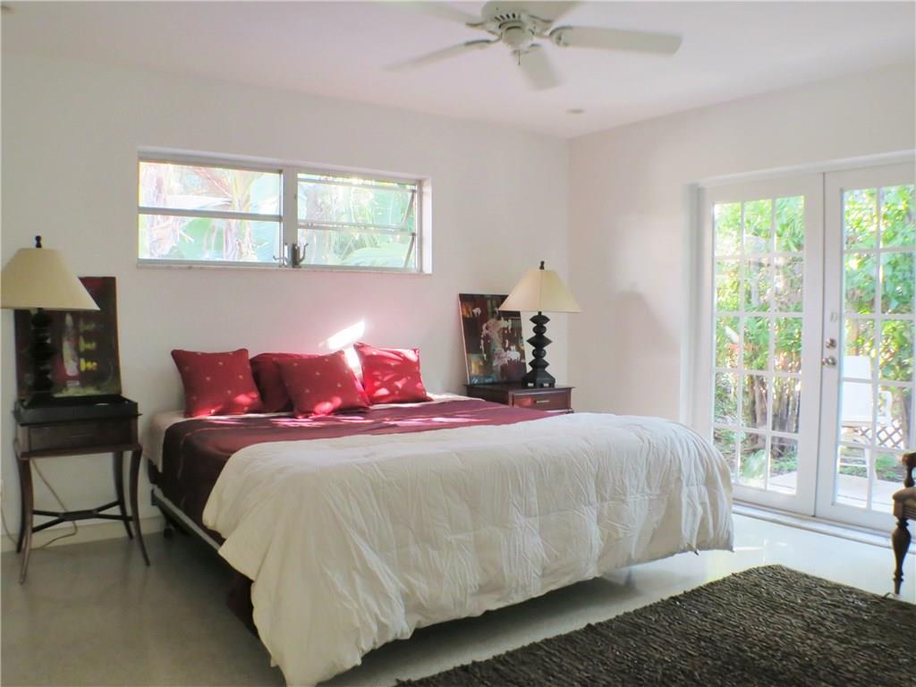 DOLPHIN ISLES - Residential