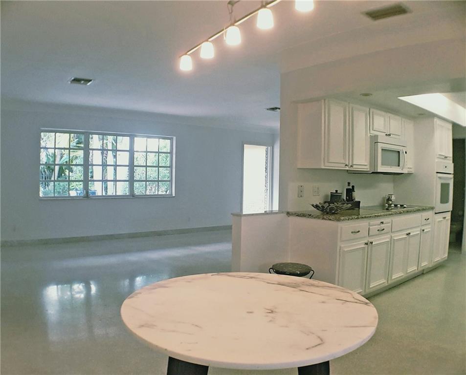 DOLPHIN ISLES - Residential