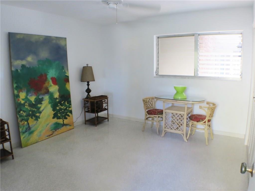 DOLPHIN ISLES - Residential