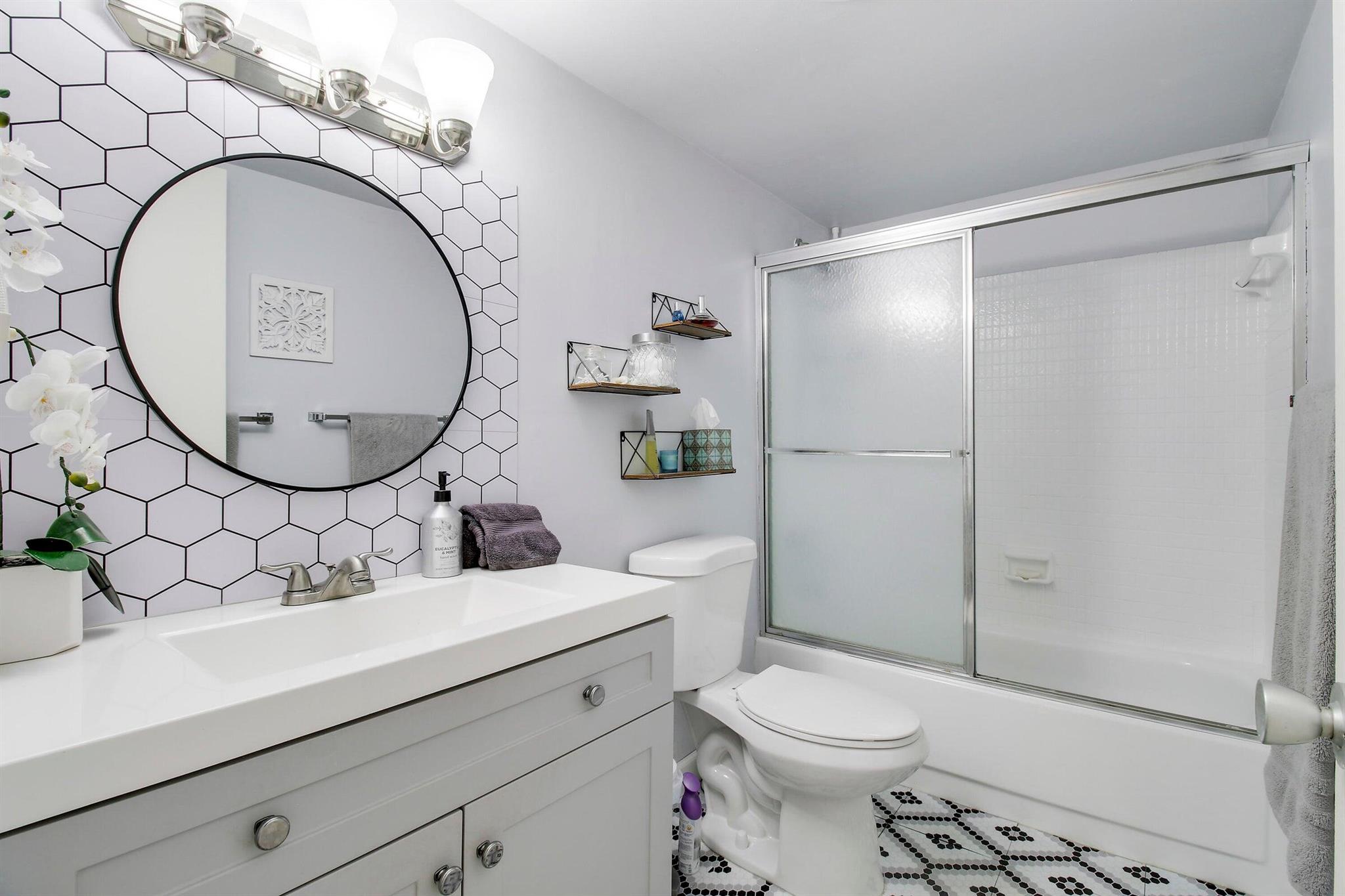 LAKE CLARKE GARDENS CONDO - Residential