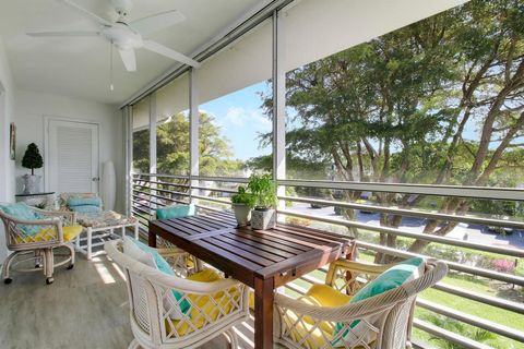 2721 N Garden Drive 309 Lake Worth FL 33461