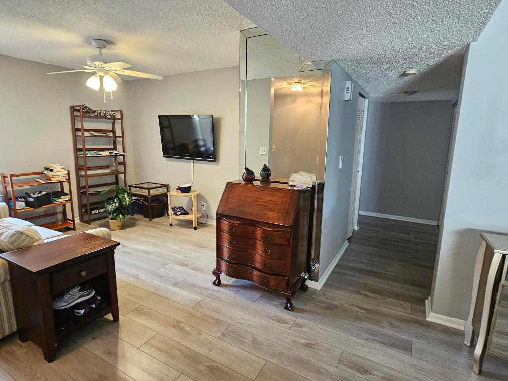 PALM CHASE CONDO - Residential Lease