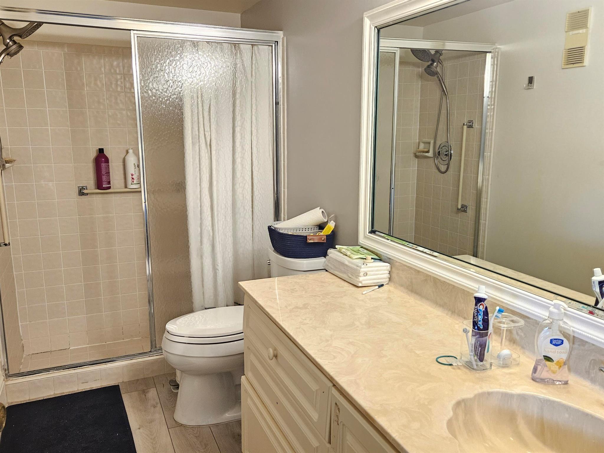 PALM CHASE CONDO - Residential Lease