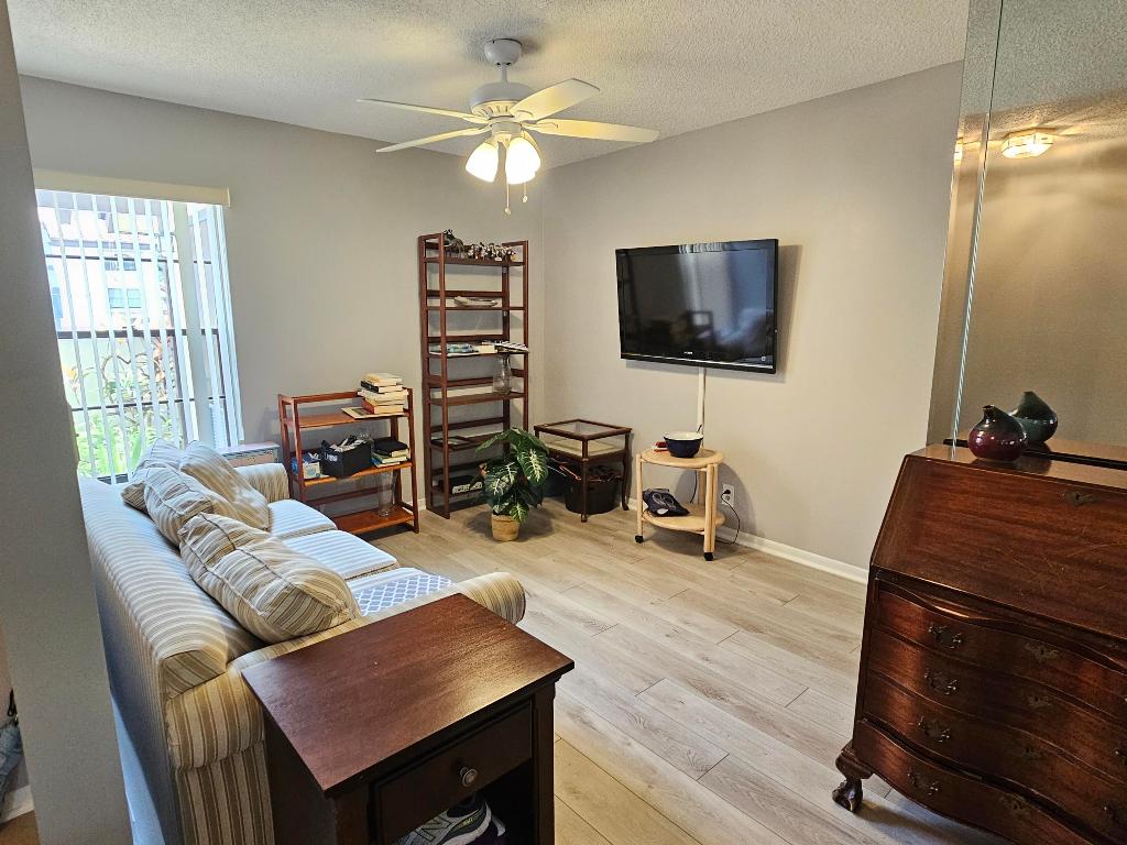 PALM CHASE CONDO - Residential Lease