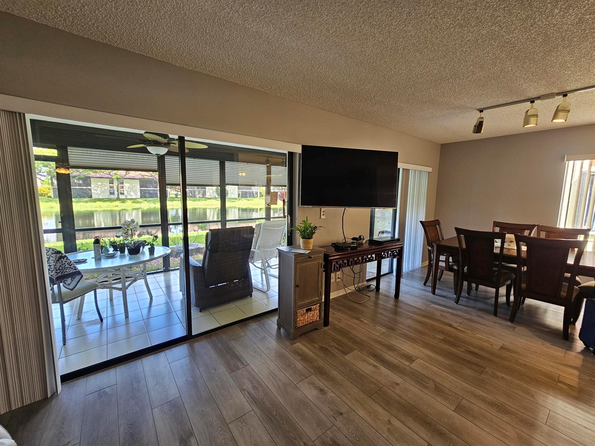 PALM CHASE CONDO - Residential Lease