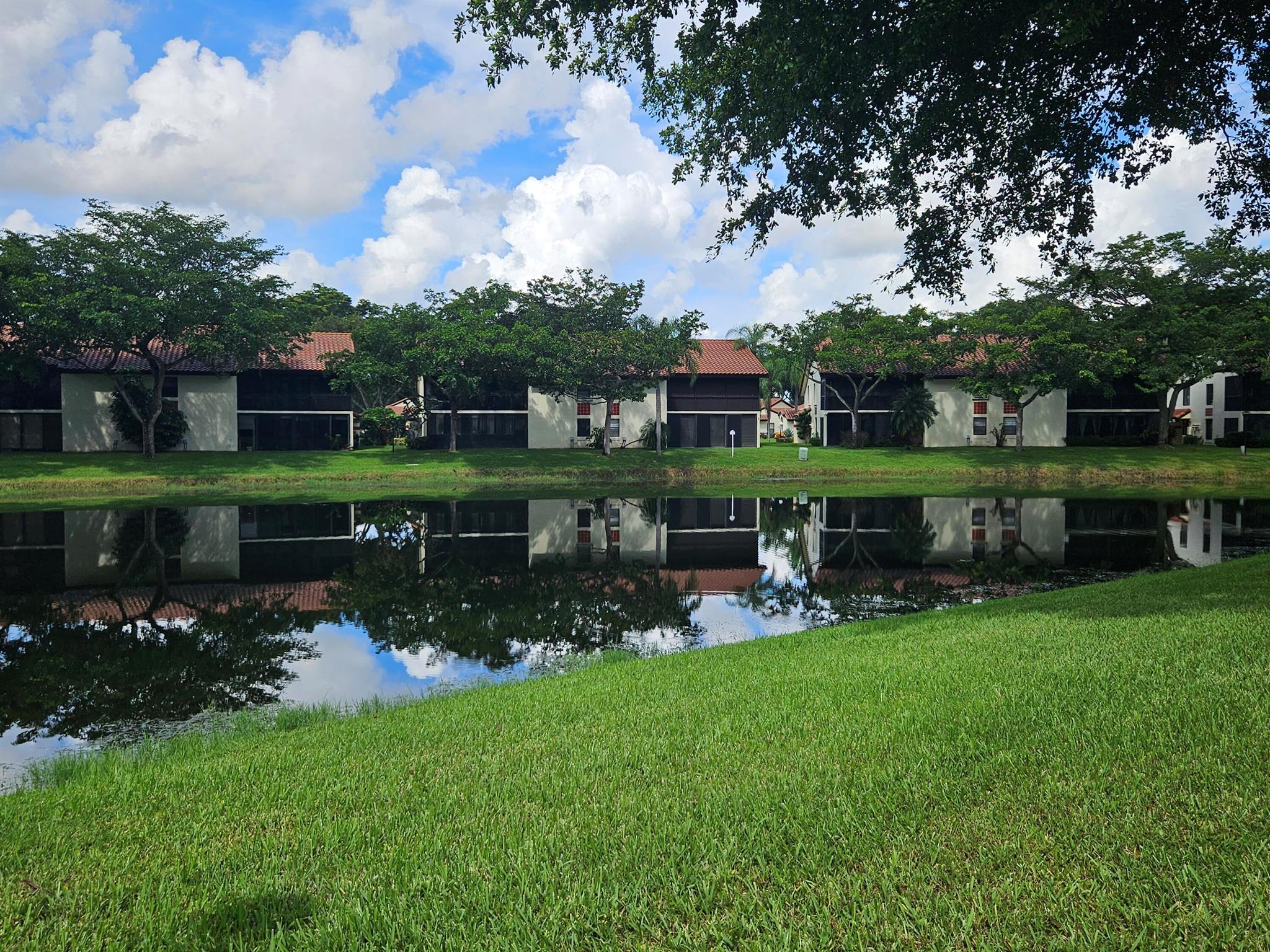 PALM CHASE CONDO - Residential Lease