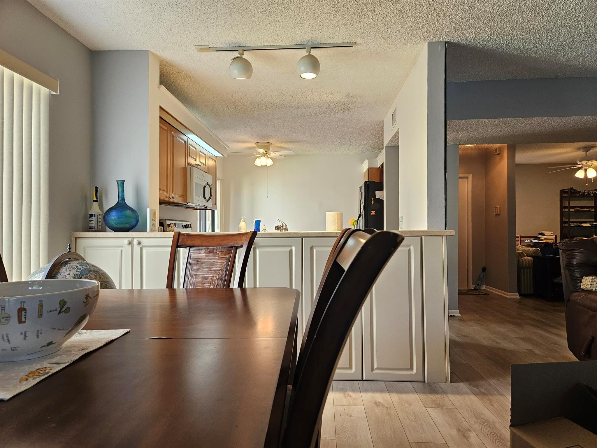 PALM CHASE CONDO - Residential Lease