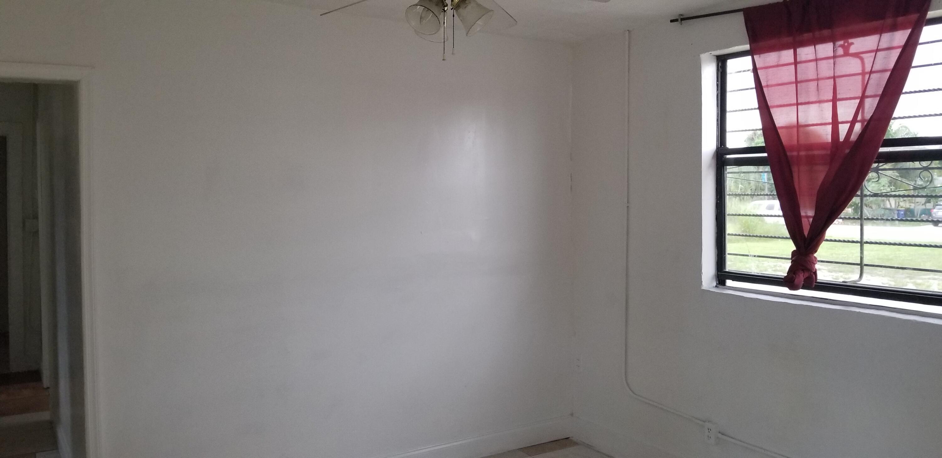 HELEN HAMMOND SUBDIVISION - Residential Lease