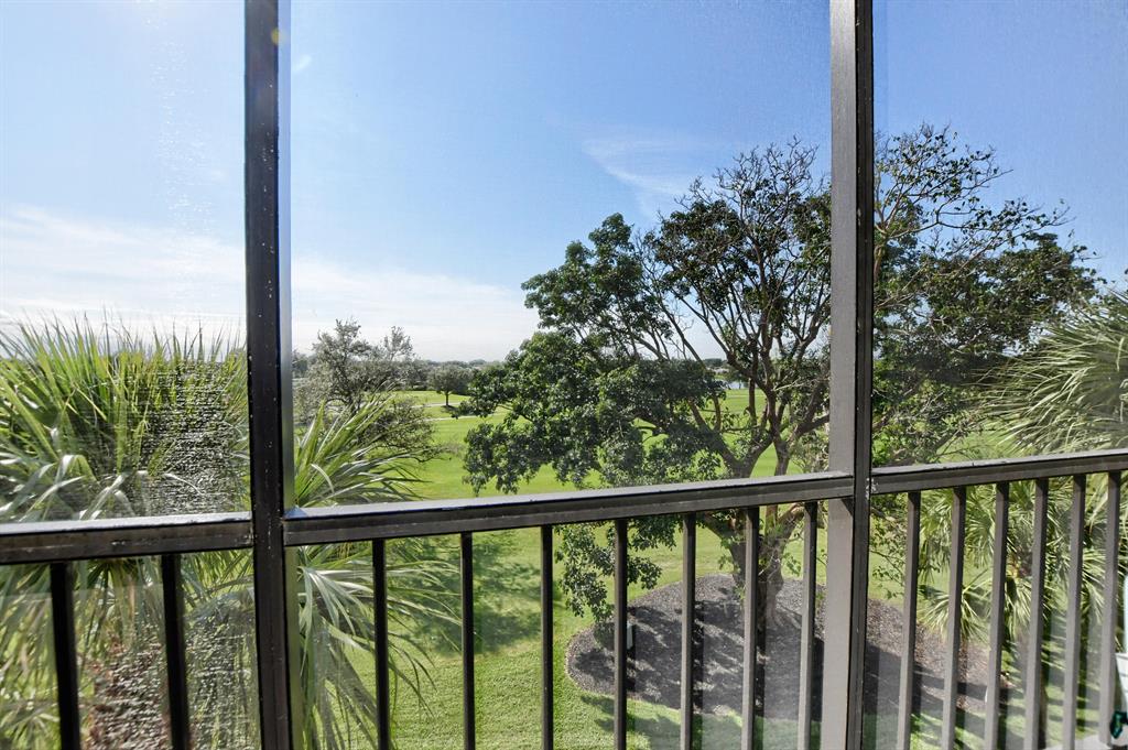 WILLOWWOOD MIDRISE - Residential Lease