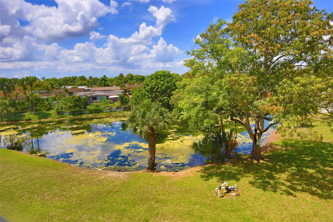 Sunrise Lakes Phase 2 - Residential Lease