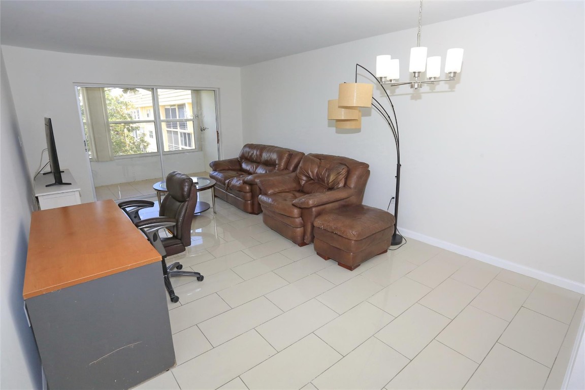 Sunrise Lakes Phase 2 - Residential Lease