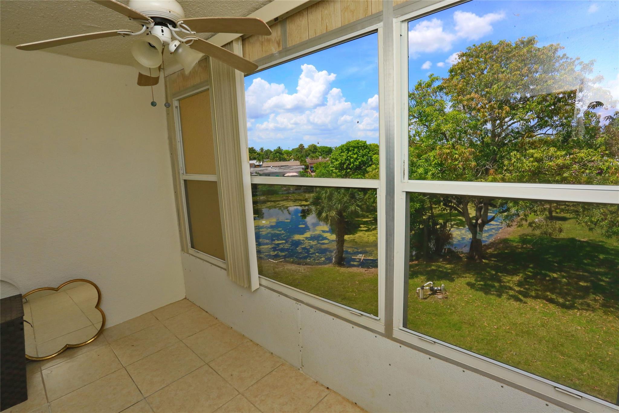 Sunrise Lakes Phase 2 - Residential Lease