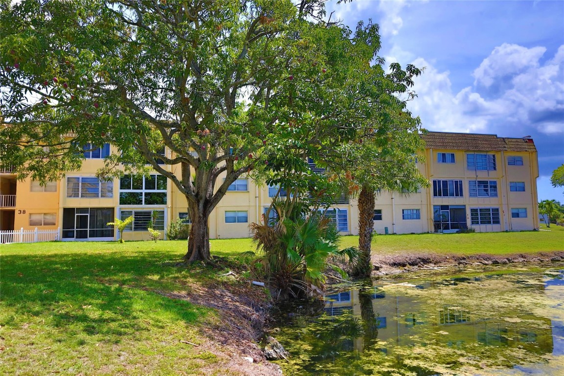 Sunrise Lakes Phase 2 - Residential Lease