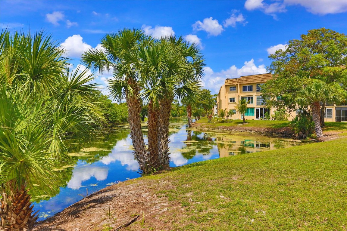 Sunrise Lakes Phase 2 - Residential Lease