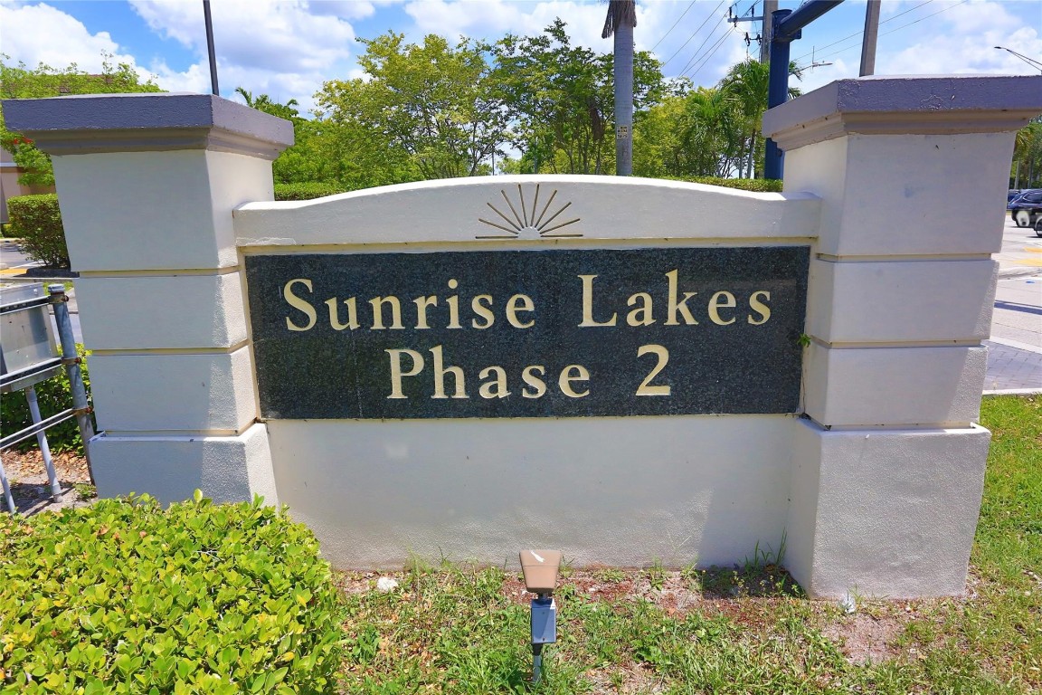 Sunrise Lakes Phase 2 - Residential Lease