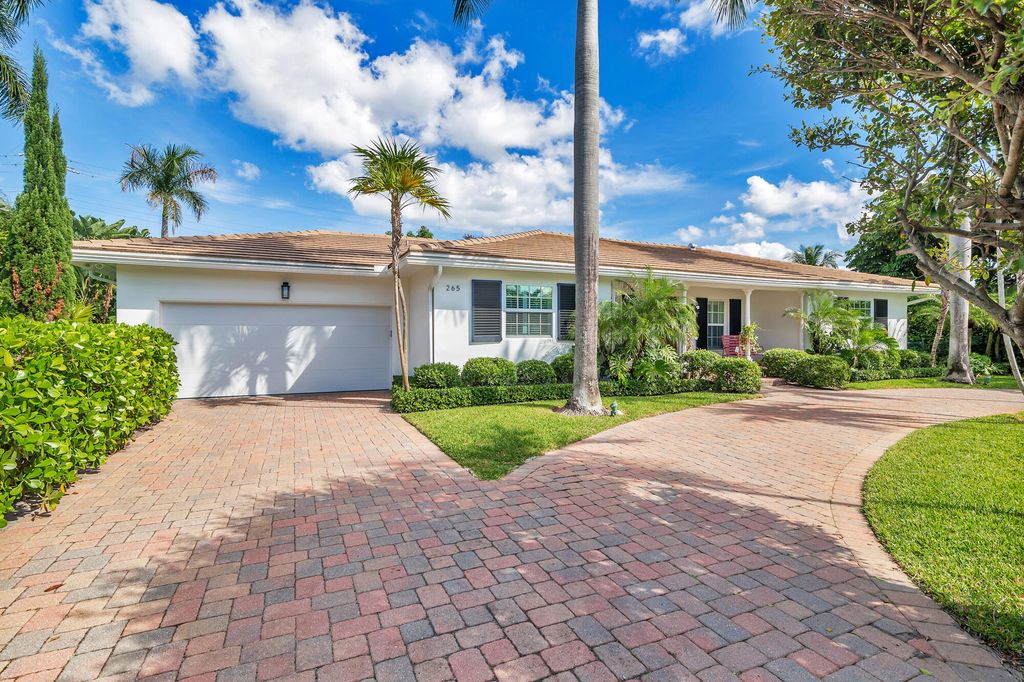 Photo of 265 Rilyn Drive, West Palm Beach, FL 33405 (MLS # R11153054)