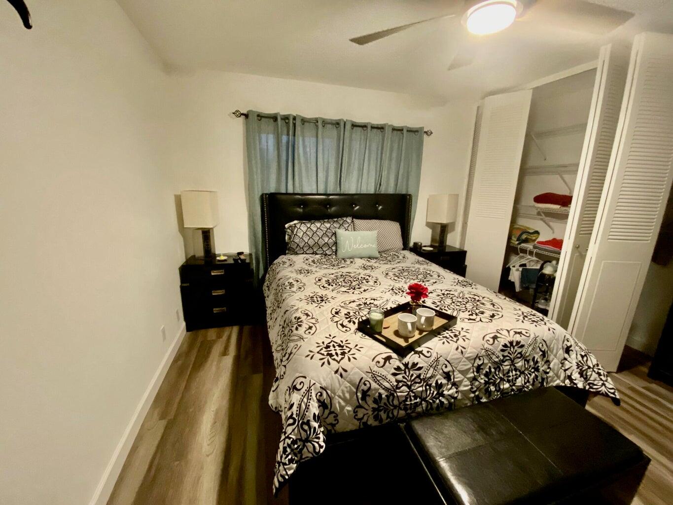 2546 Dudley Drive E H