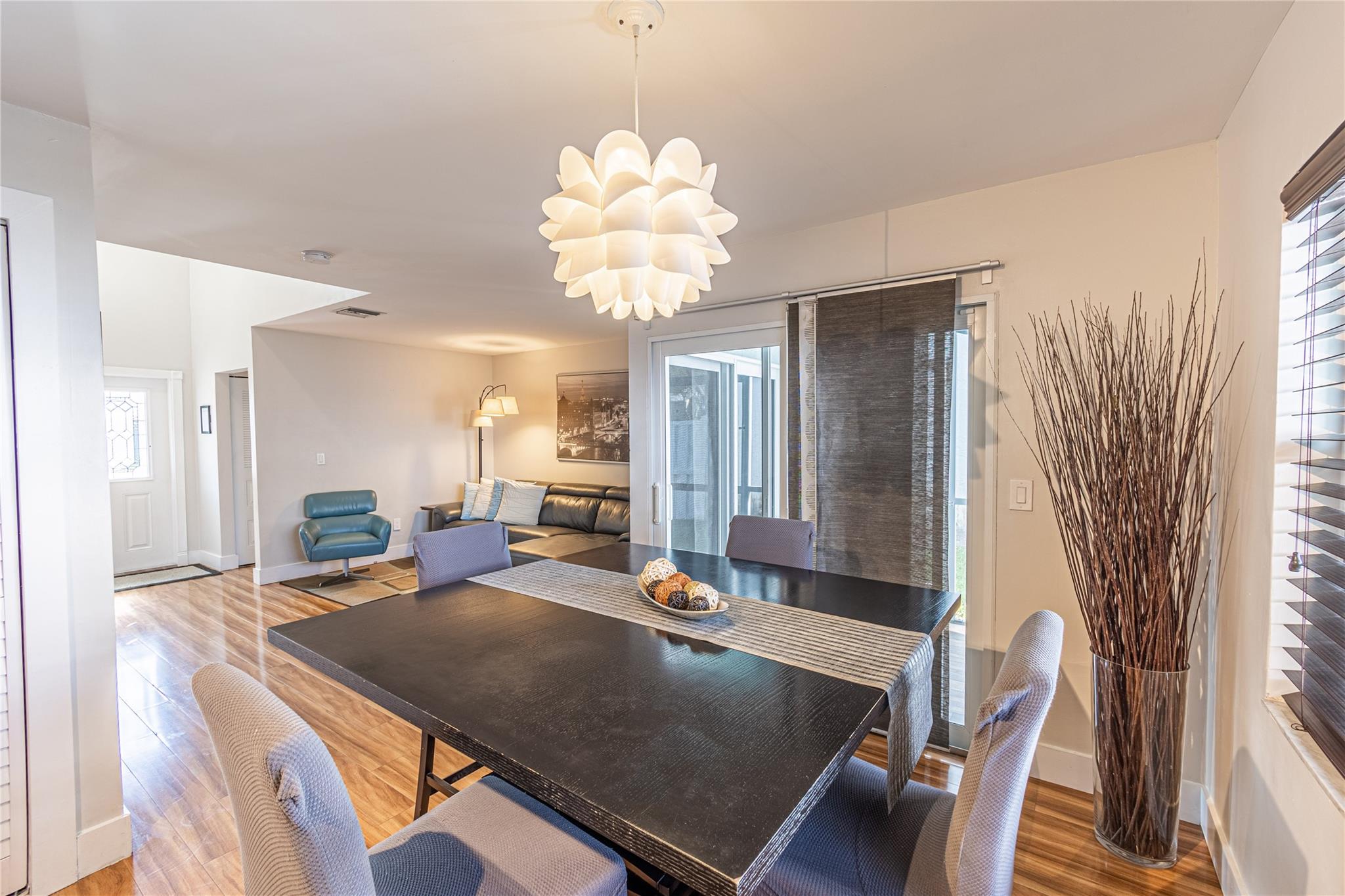 Jacaranda Prcl 608 123-15 - Residential Lease