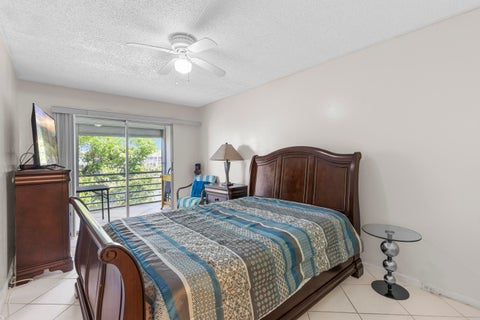 Tiny photo for 3028 Harwood D, Deerfield Beach, FL 33442 (MLS # F10548476)