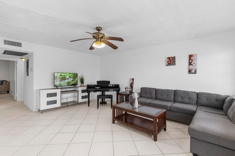 Photo of 3028 Harwood D, Deerfield Beach, FL 33442 (MLS # F10548476)