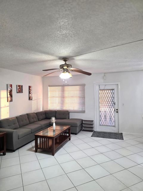 3028 Harwood D 3028 Deerfield Beach FL 33442