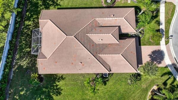 VENETIAN ISLES - Residential