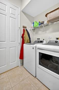 VENETIAN ISLES - Residential