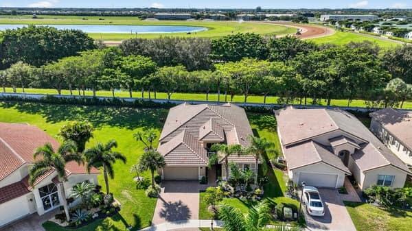 VENETIAN ISLES - Residential