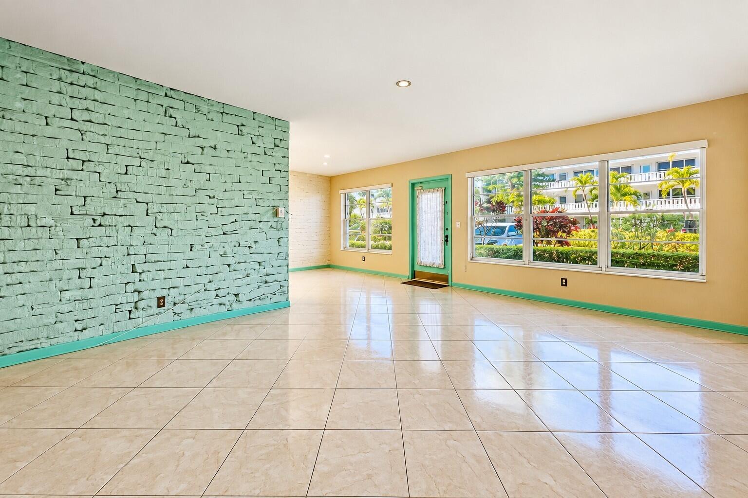 View photos, virtual tours, details... 110 WELLINGTON B
