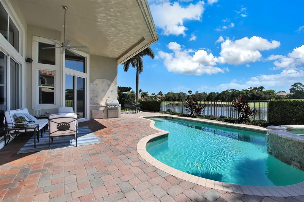 Photo of 809 Floret Drive, Palm Beach Gardens, FL 33410 (MLS # R10632519)