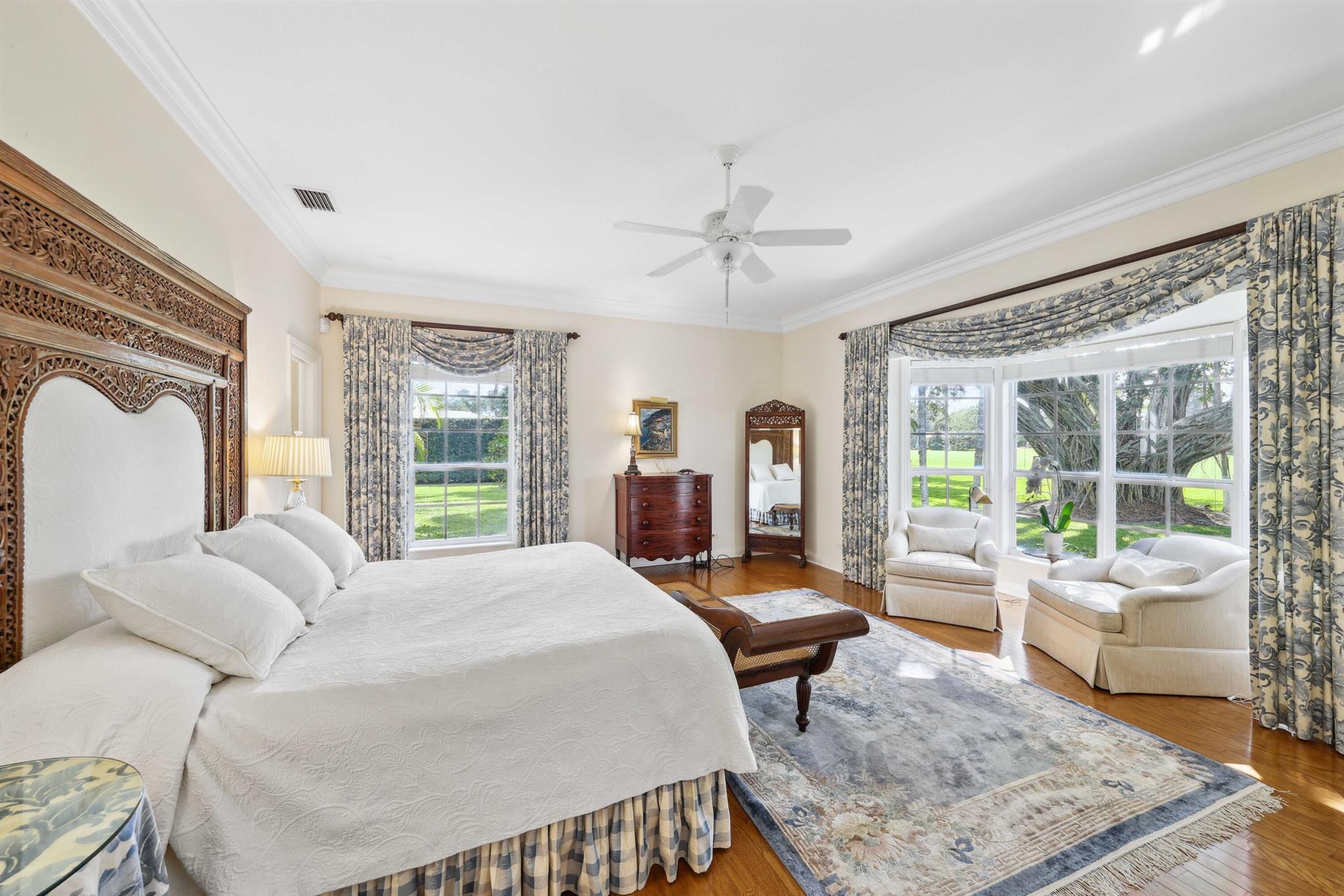 VILLAGE OF GOLF - Residential