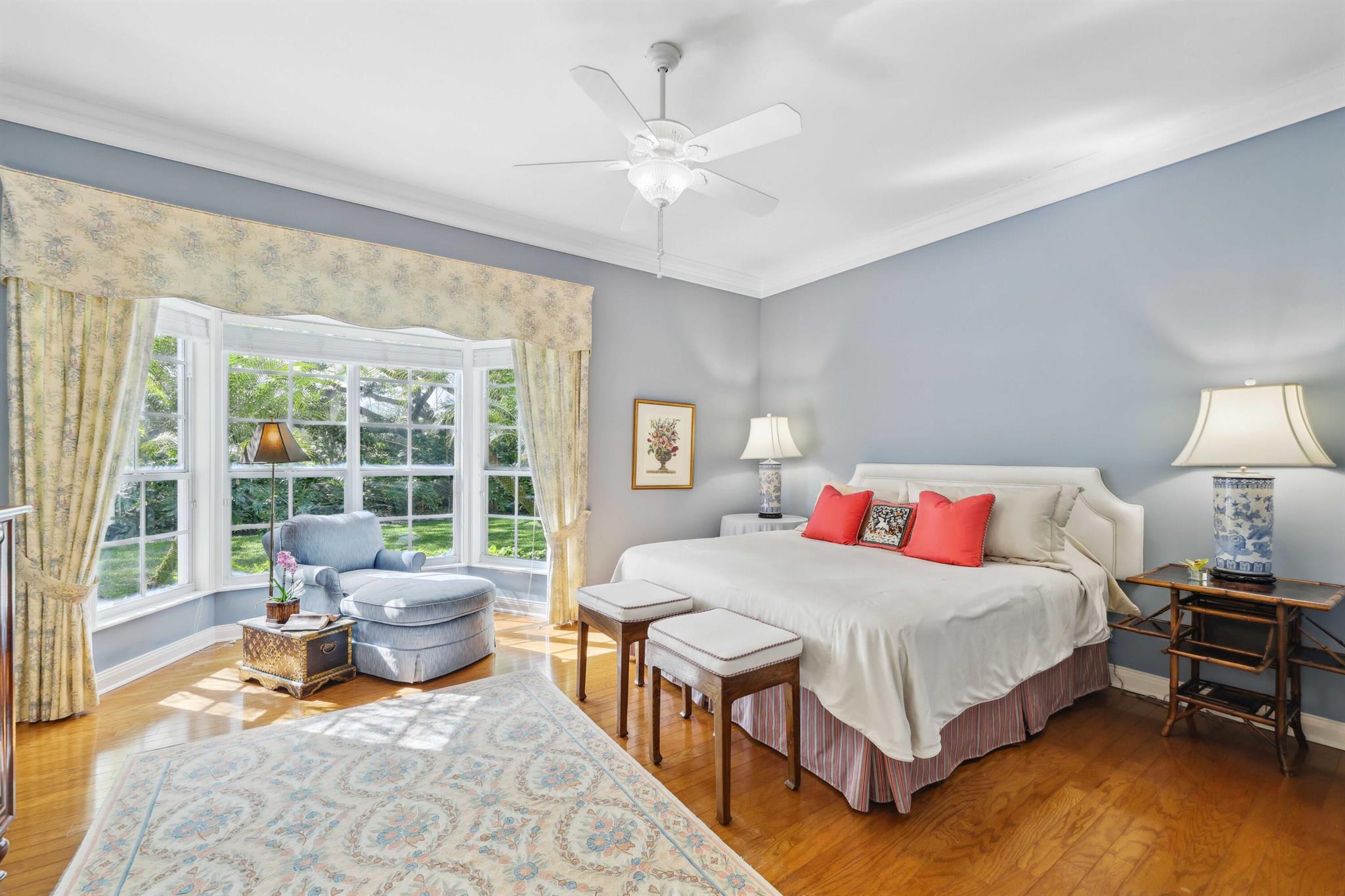 VILLAGE OF GOLF - Residential