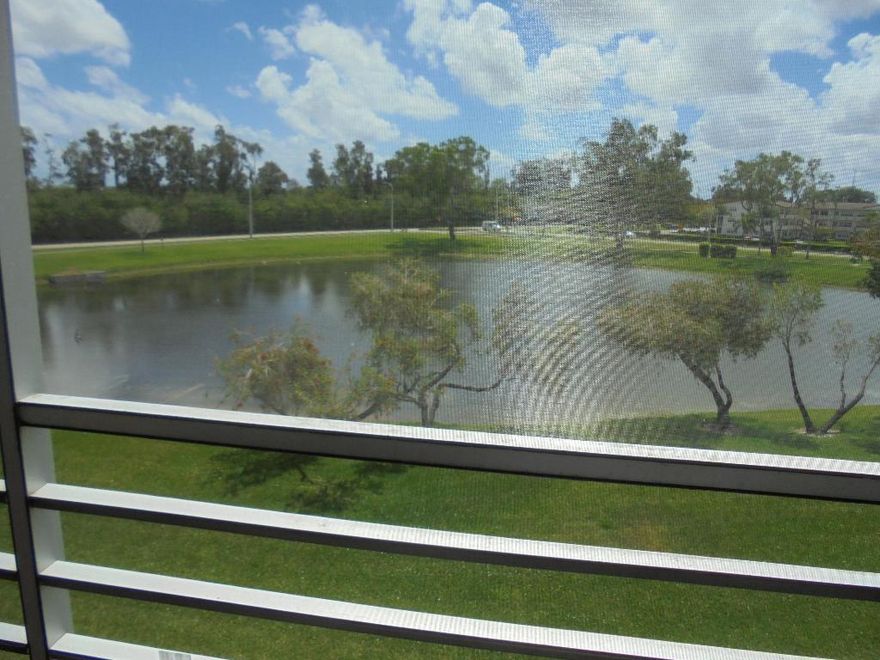 55+ community. Furnished apartment in Hythe C overlooking the pool. Master bedroom has a king-sized bed. Beautiful lake view from patio.