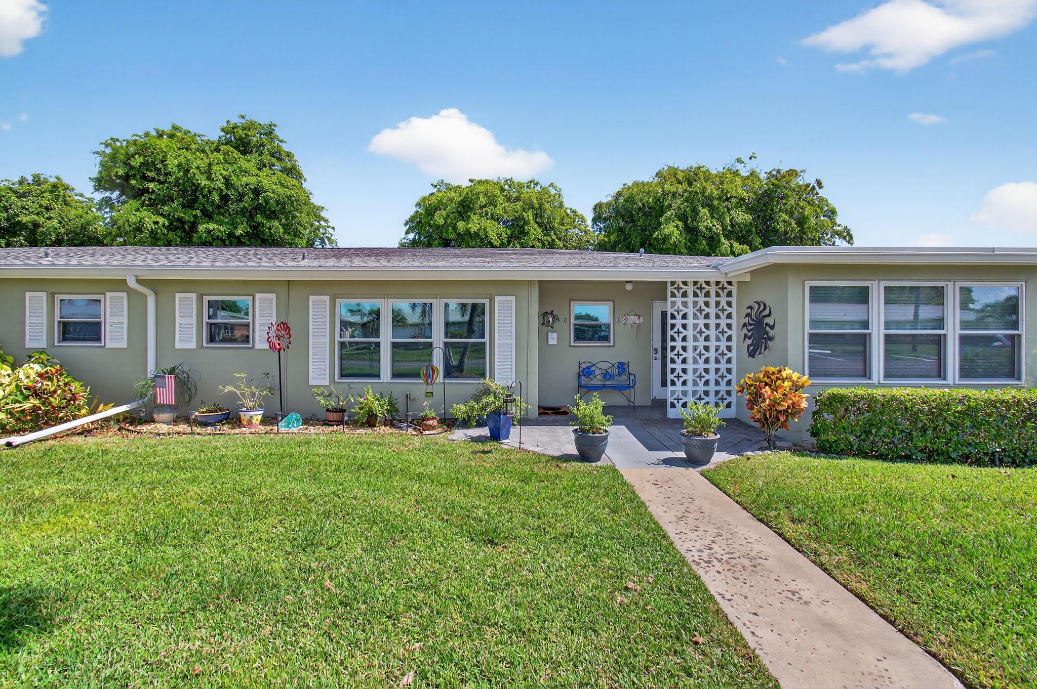 260 High Point Boulevard C, Boynton Beach, FL, 33435/$189,000 3 260 High Point Boulevard C
