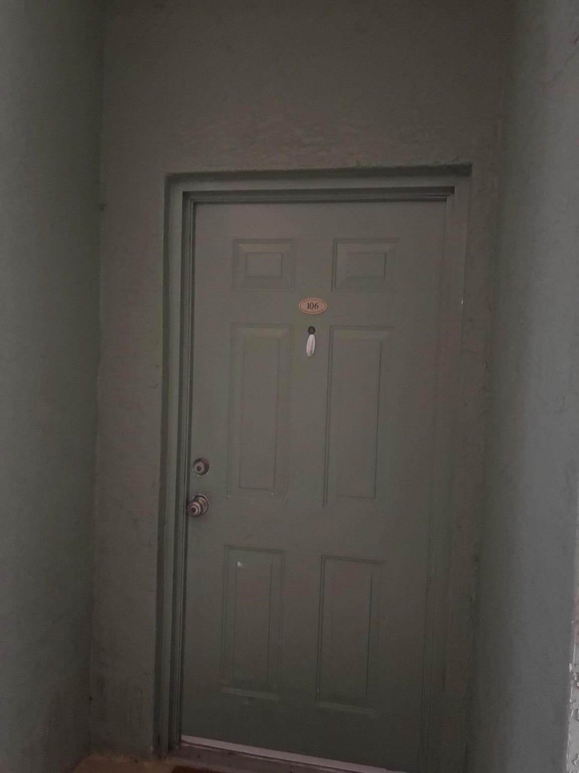 KENSINGTON OF ROYAL PALM - Residential