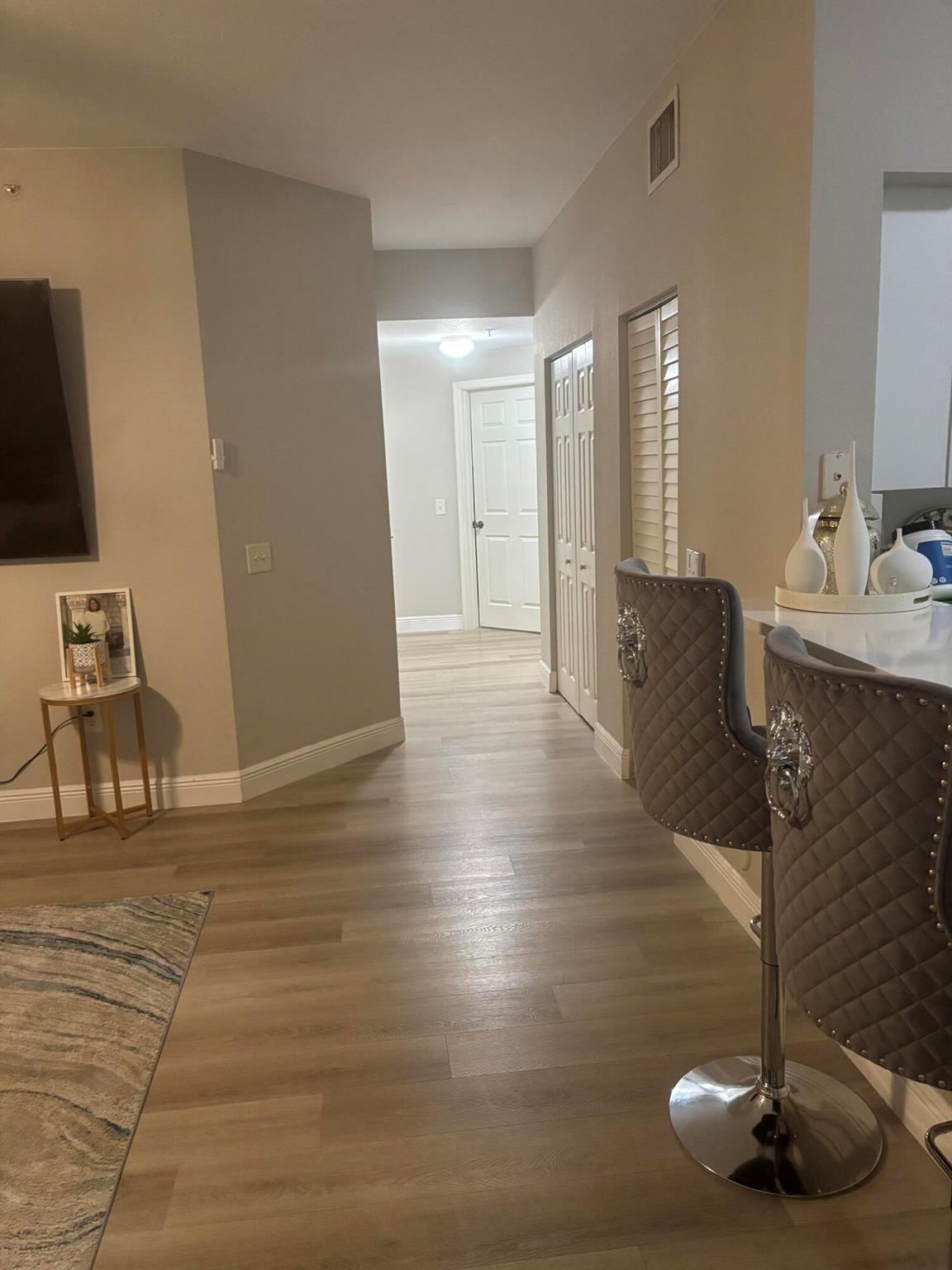 KENSINGTON OF ROYAL PALM - Residential