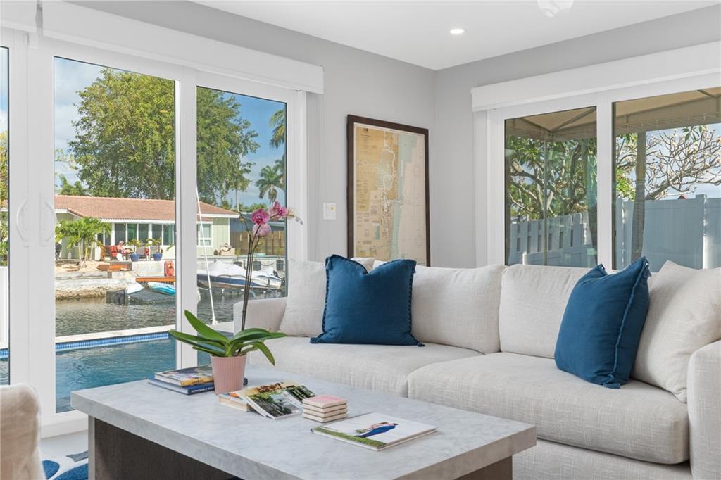 Middle River Manor Add 38 - Residential