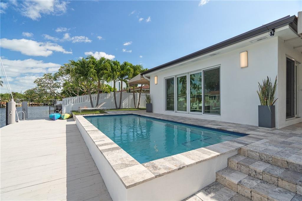 Middle River Manor Add 38 - Residential