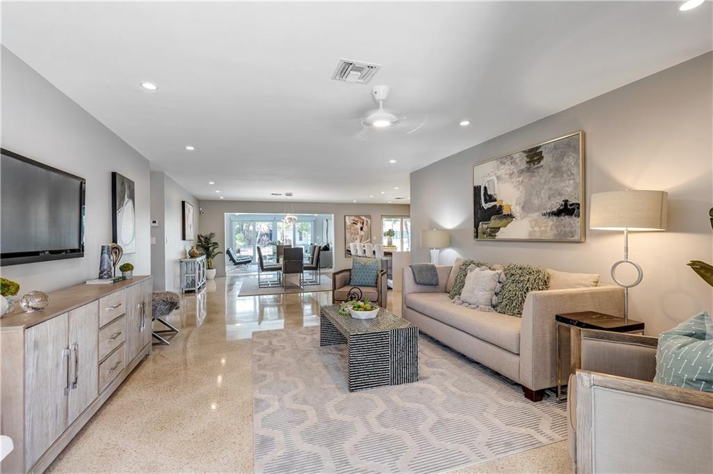 Middle River Manor Add 38 - Residential