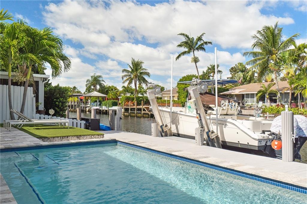 Middle River Manor Add 38 - Residential