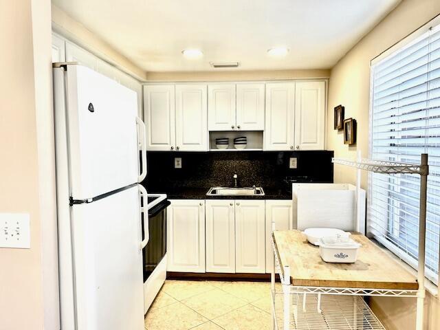 KINGS POINT NORMANDY COND - Residential