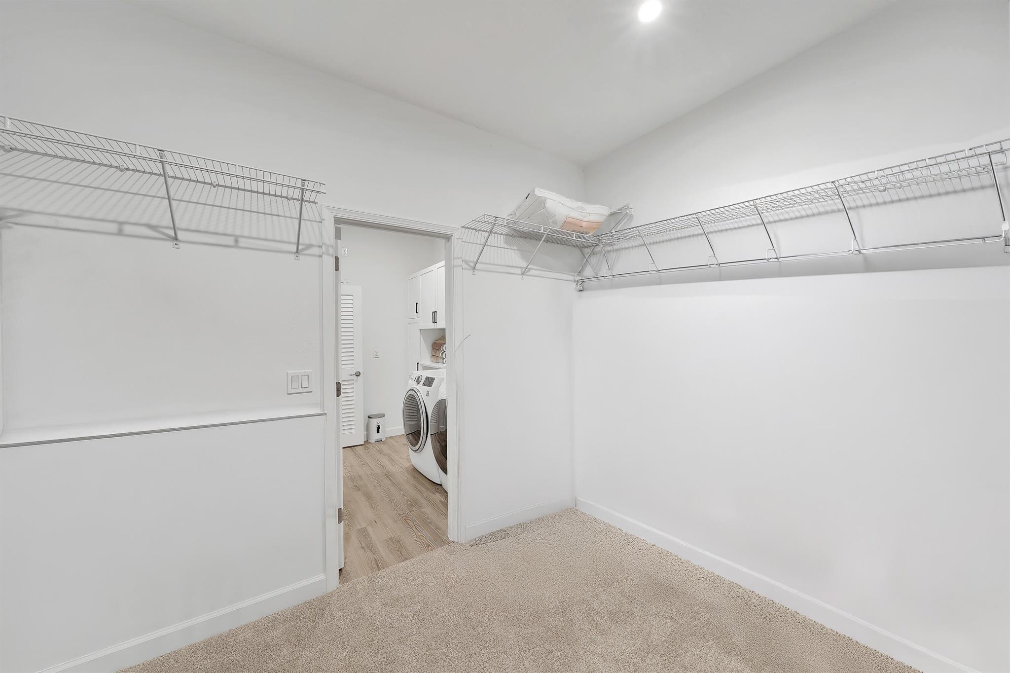 TELARO AT SOUTHERN GROVE - Residential Lease