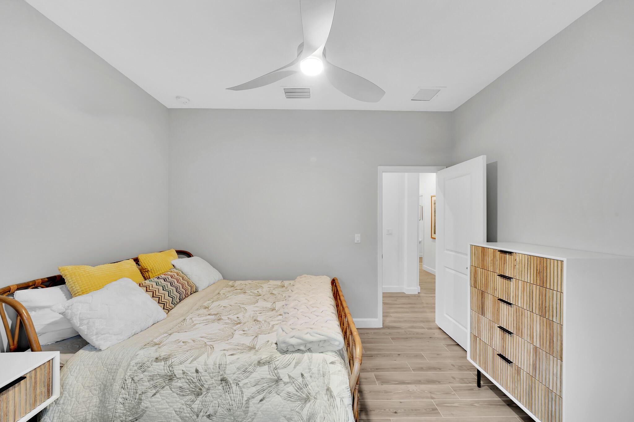 TELARO AT SOUTHERN GROVE - Residential Lease