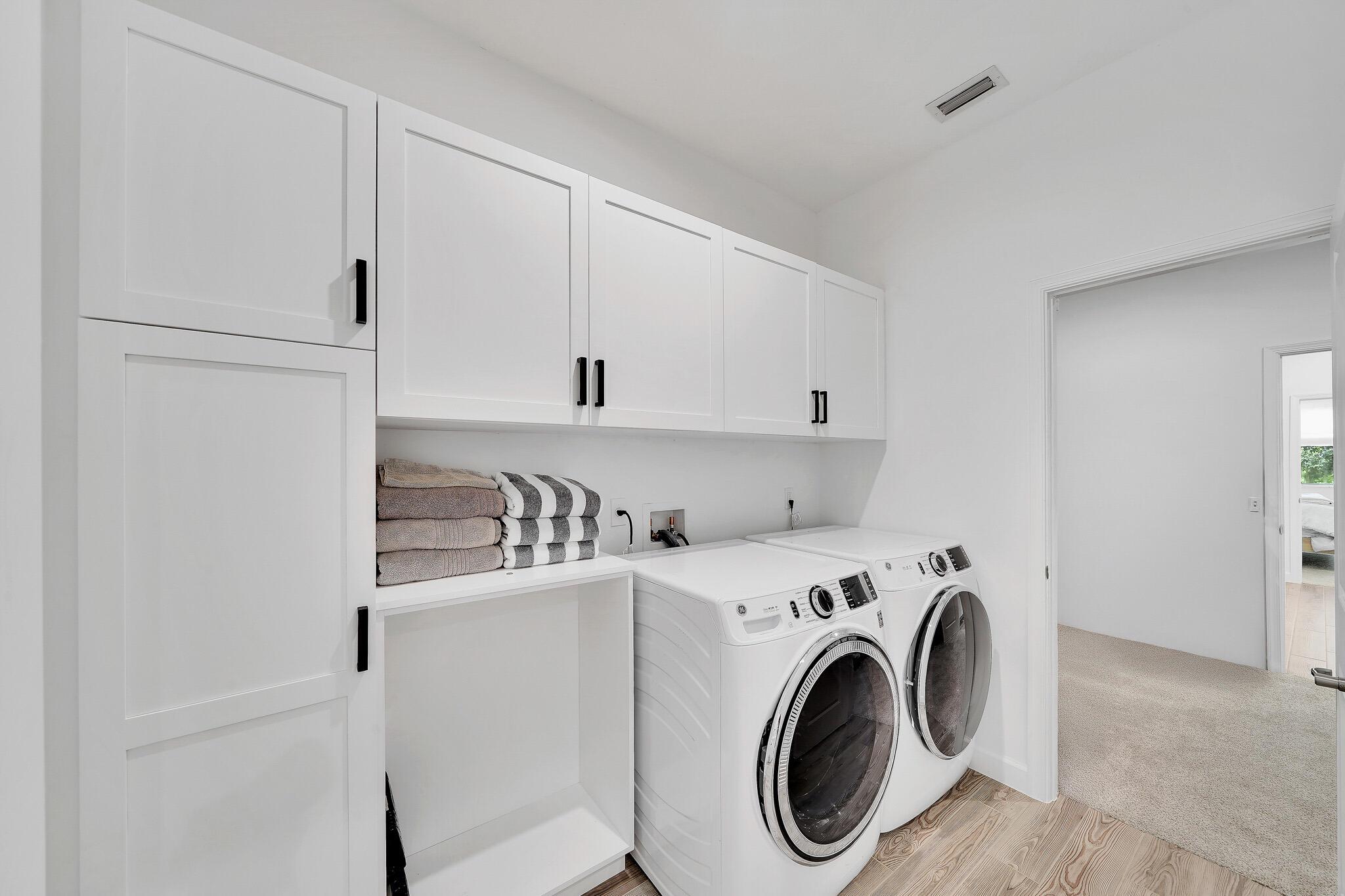 TELARO AT SOUTHERN GROVE - Residential Lease