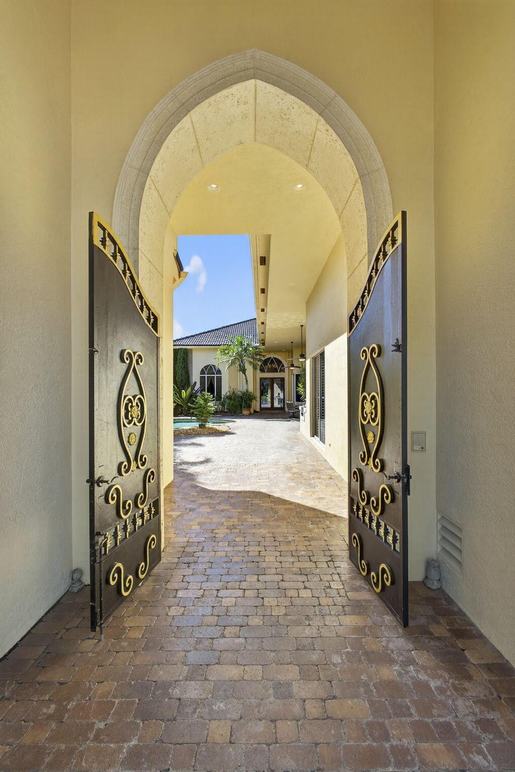 213 Coconut Key Drive