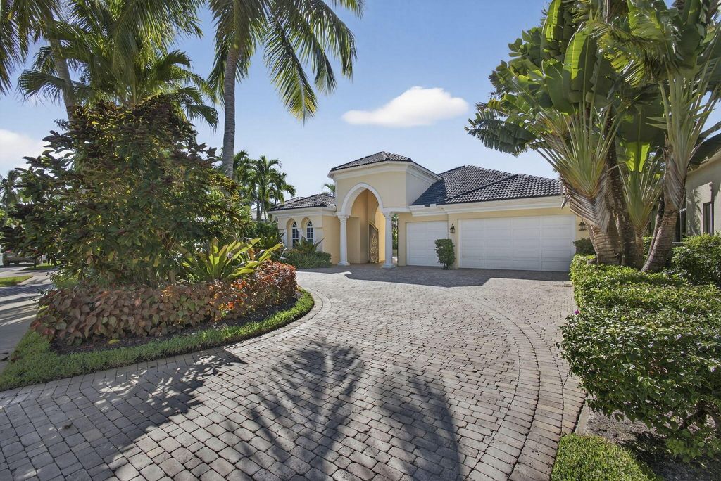 Photo of 213 Coconut Key Drive, Palm Beach Gardens, FL 33418 (MLS # R11130089)
