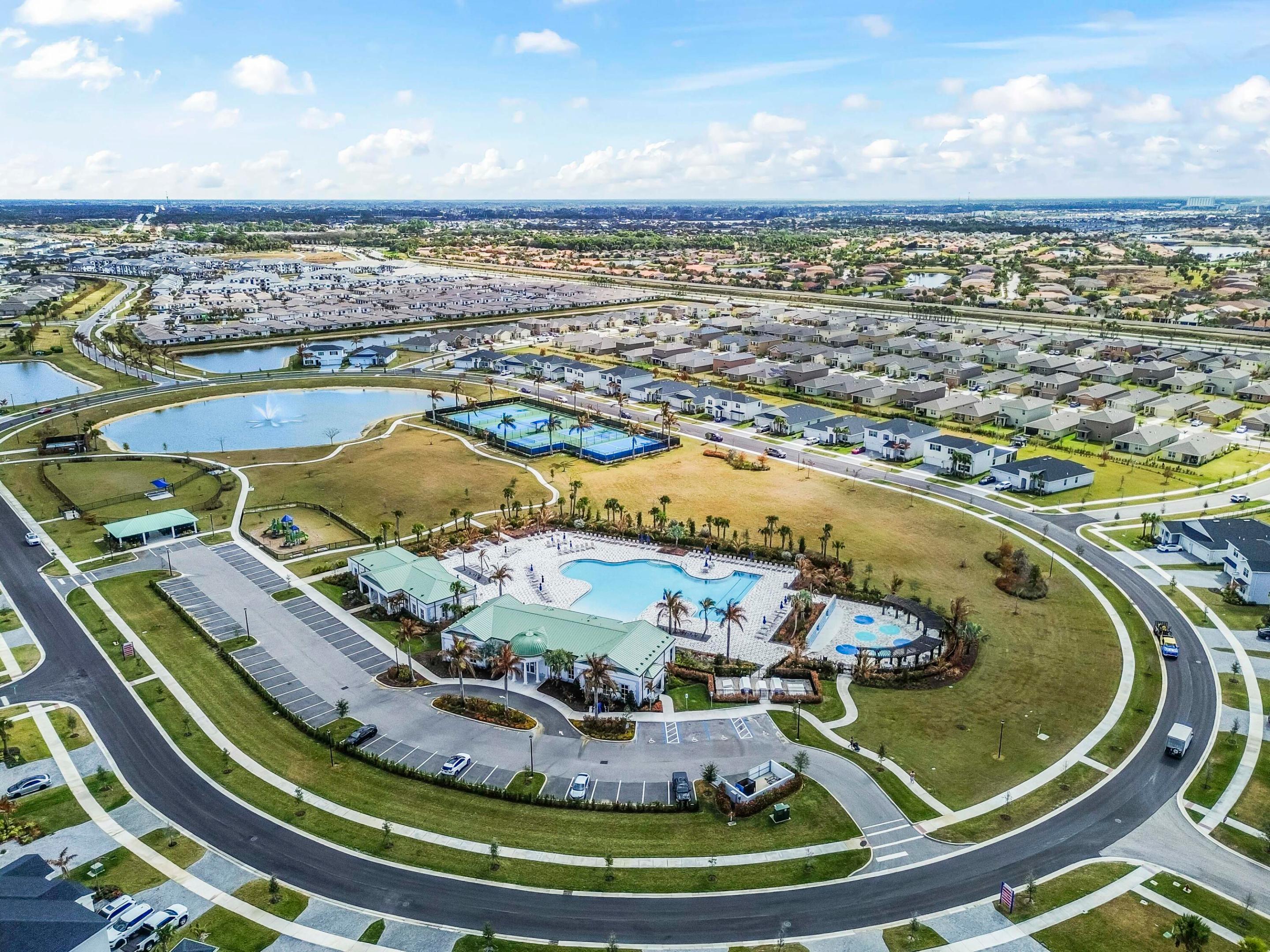 VERANO SOUTH - Residential