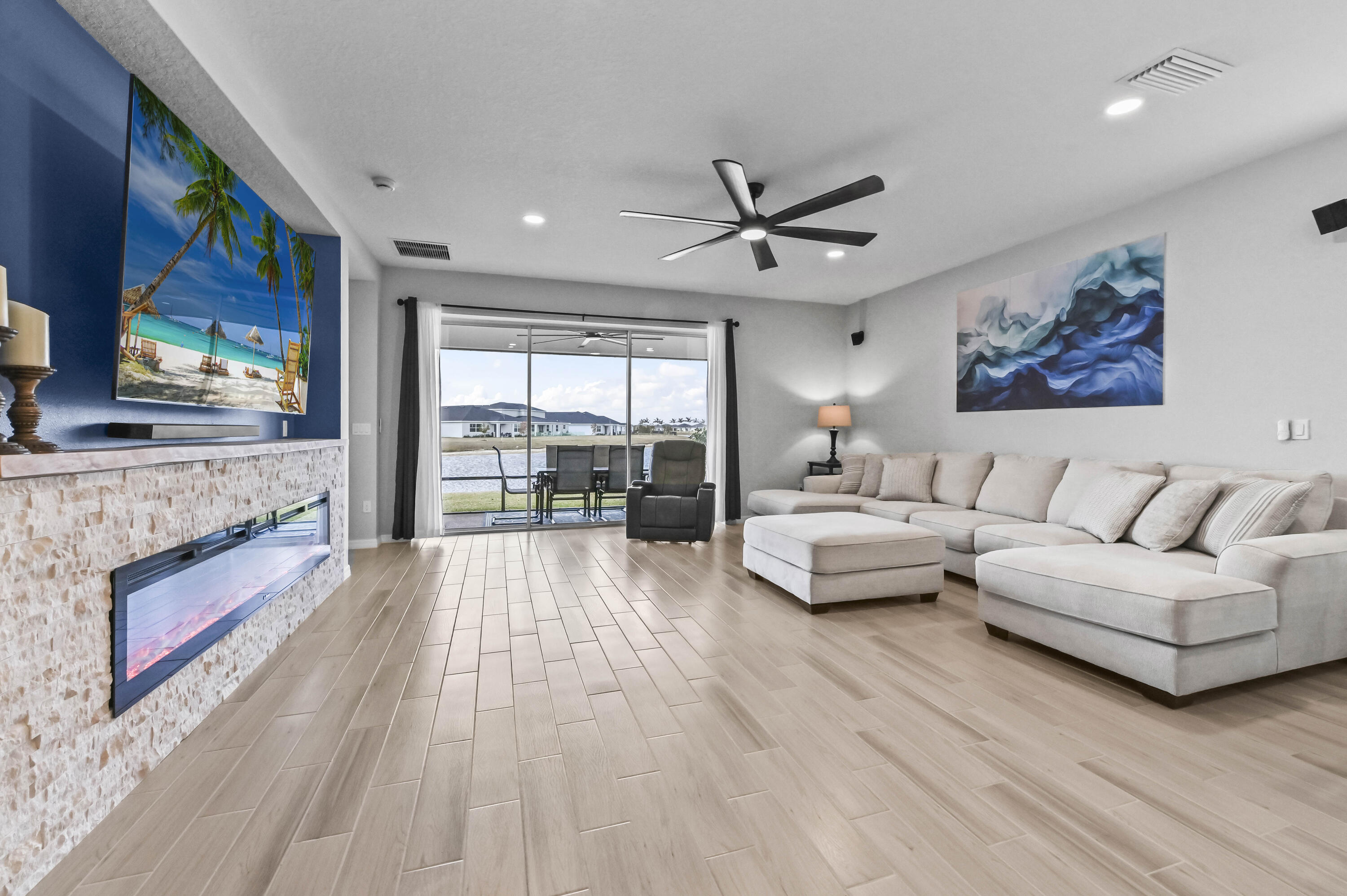 VERANO SOUTH - Residential